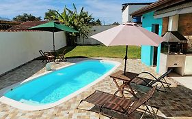 Casa de Praia em Bertioga, São Paulocom Piscina Ar Condicionado Wifi a 500m do Mar